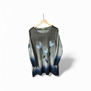 Women’s sweater/ dress by Trisha Tyler